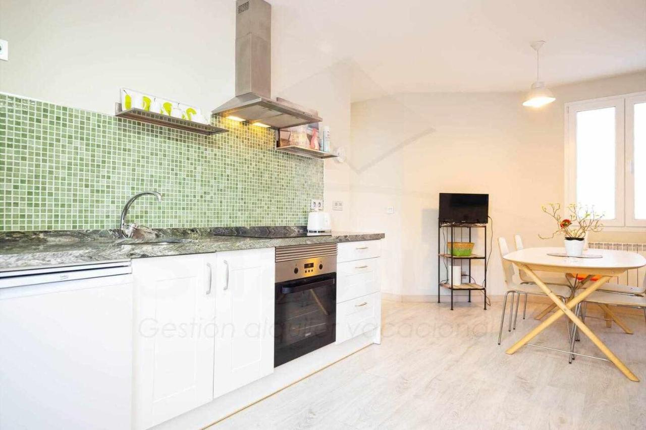 Luanco 11 Apartamento Centro De Gijón Exteriör bild